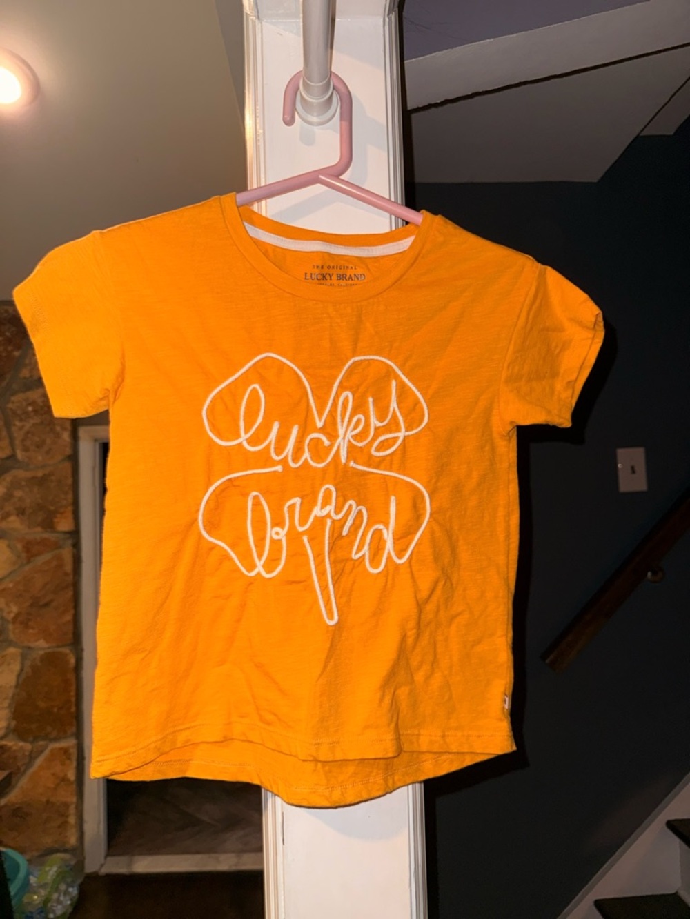 Lucky Brand Graphic Tee 💛 Girls Size M Yellow Logo T Shirt Casual Cute